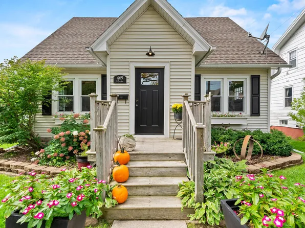 469 N 5th Ave, Sturgeon Bay, WI 54235