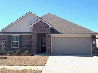 132 Lucille Dr, Maurice, LA 70555