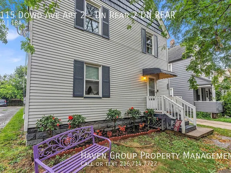 2115 Dowd Ave #2 — Photo 3
