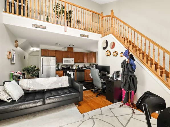 42-19 214th Place image 28 of 44