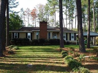 1004 Bent Pine Cir, Sanford, NC 27330