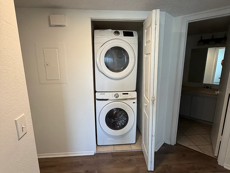 975 Sonesta Ave NE #201 — Photo 14