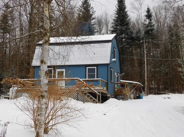 22 Hartlen Avenue, Colebrook, NH 03576