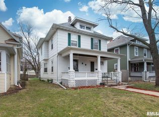 2019 15th St, Moline, IL 61265