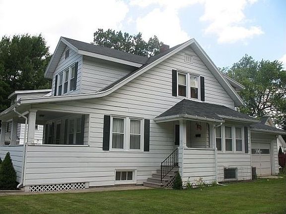 3rd image of 11 Benson St