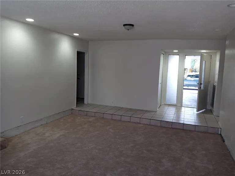 212 Bradshaw Way — Photo 9