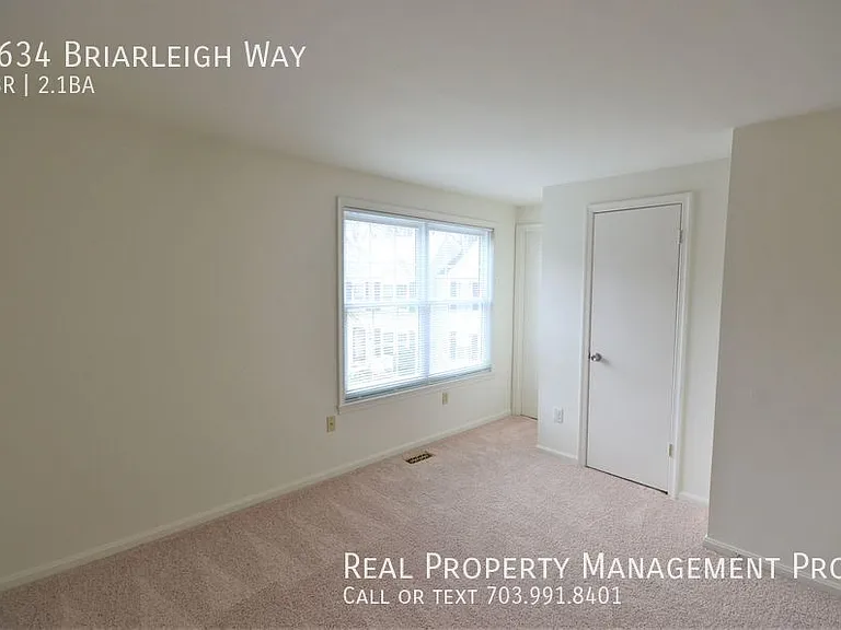 6634 Briarleigh Way — Photo 7