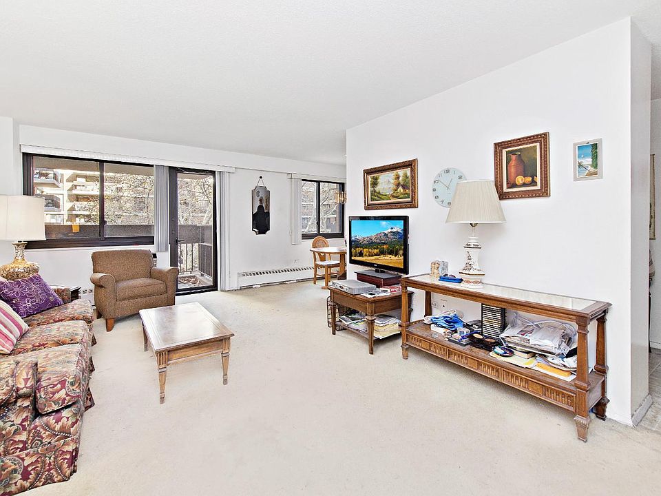 1st image of 80 Beekman St APT 4A