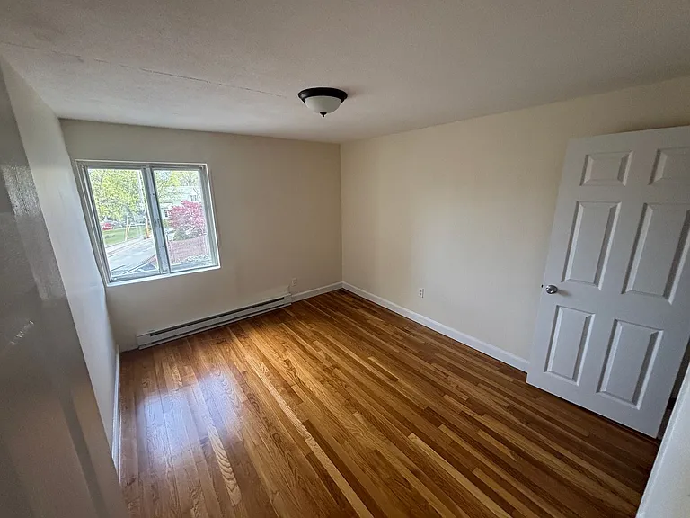 333 Main St #19 — Photo 14