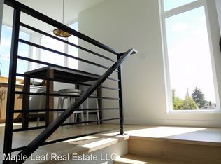 921B 28th Ave S, Seattle, WA 98144