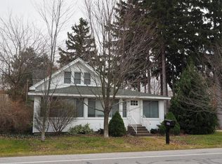 4862 Lake Harbor Rd, Muskegon, MI 49441