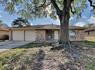 5902 Upper Falls Ln, Spring, TX 77373
