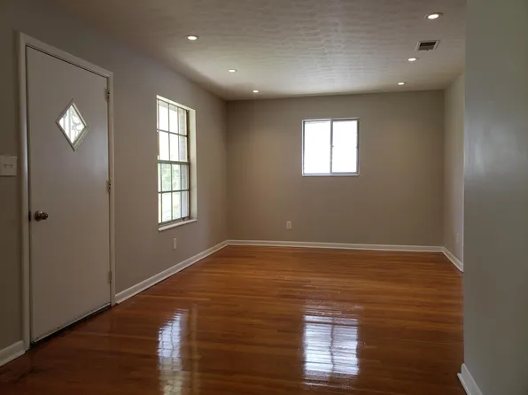 1733 34th Pl N, Birmingham, AL 35234