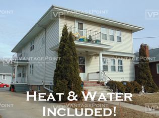 864 Hubbard St, Green Bay, WI 54303