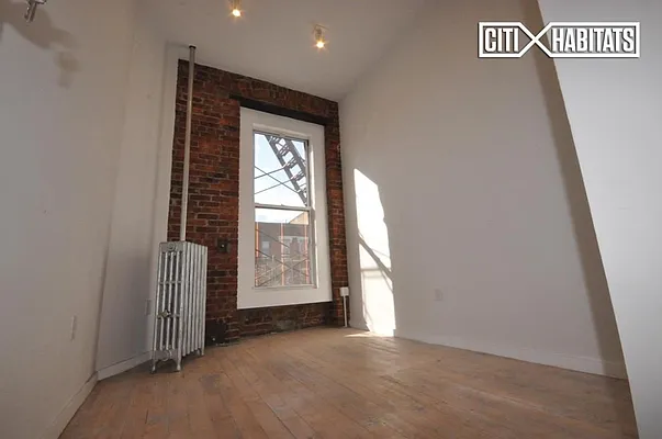 Rented by Citi Habitats | media 36