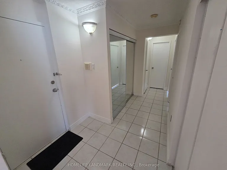100 Leeward Glenway #301 — Photo 22