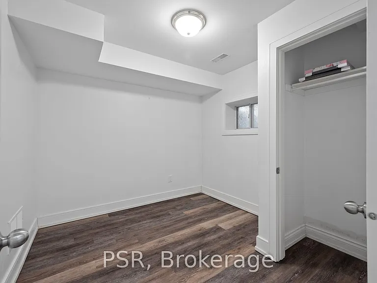 965 Briar Hill Ave #LOWER — Photo 5