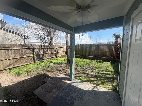 3rd image of 3914 Venetian Cir