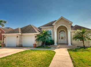 1302 11th St, Mercedes, TX 78570