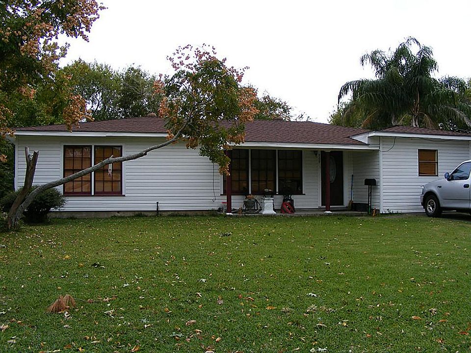 1st image of 709 24th Ave N