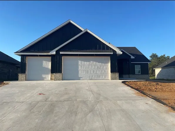 14800 Walnut Ln, Choctaw, OK 73020