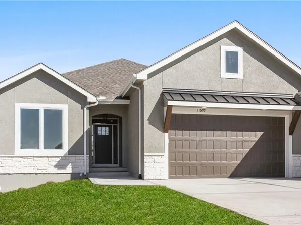 11583 S Olathe View Rd, Olathe, KS 66061