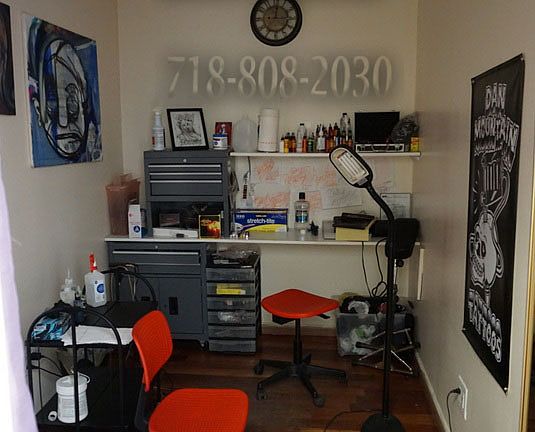 4th image of 1122 E Tremont Ave #Vf