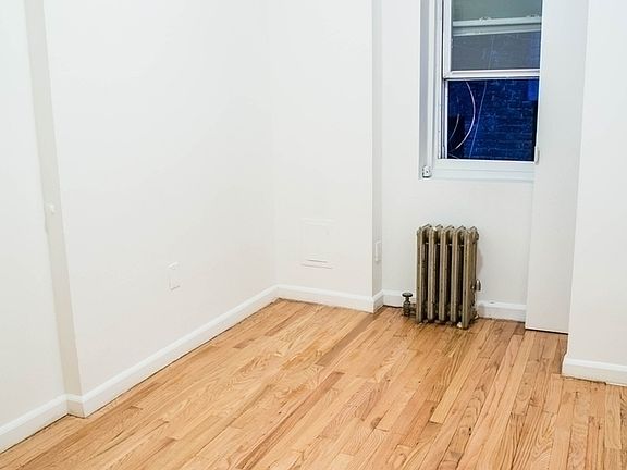 3rd image of 34 1/2 Saint Marks Pl #2XL
