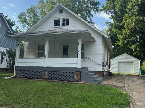 410 W Pierce St, Macomb, IL 61455