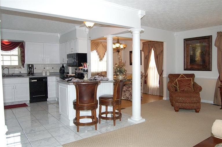 1st image of 7322 Saratoga Ct