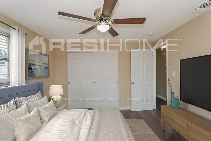 3539 Oxford Dr — Photo 7