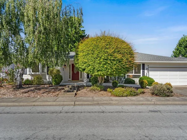 6525 Stone Bridge Road, Santa Rosa, CA 95409