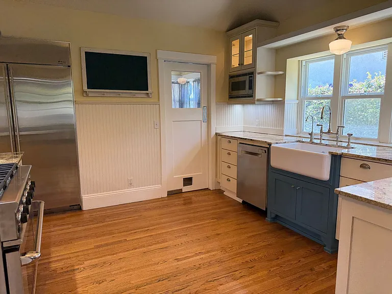 1312 S Orange Grove Ave — Photo 19