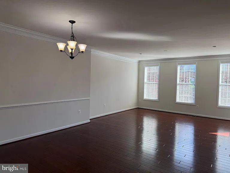 42885 Edgegrove Heights Ter — Photo 13