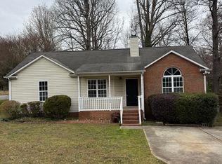 1252 Well Spring Dr, Charlotte, NC 28262