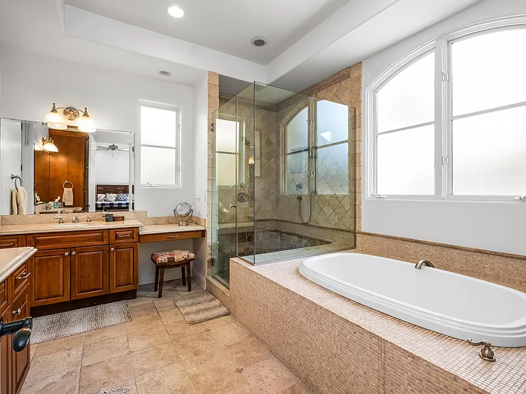 926 Duncan Ave — Photo 43