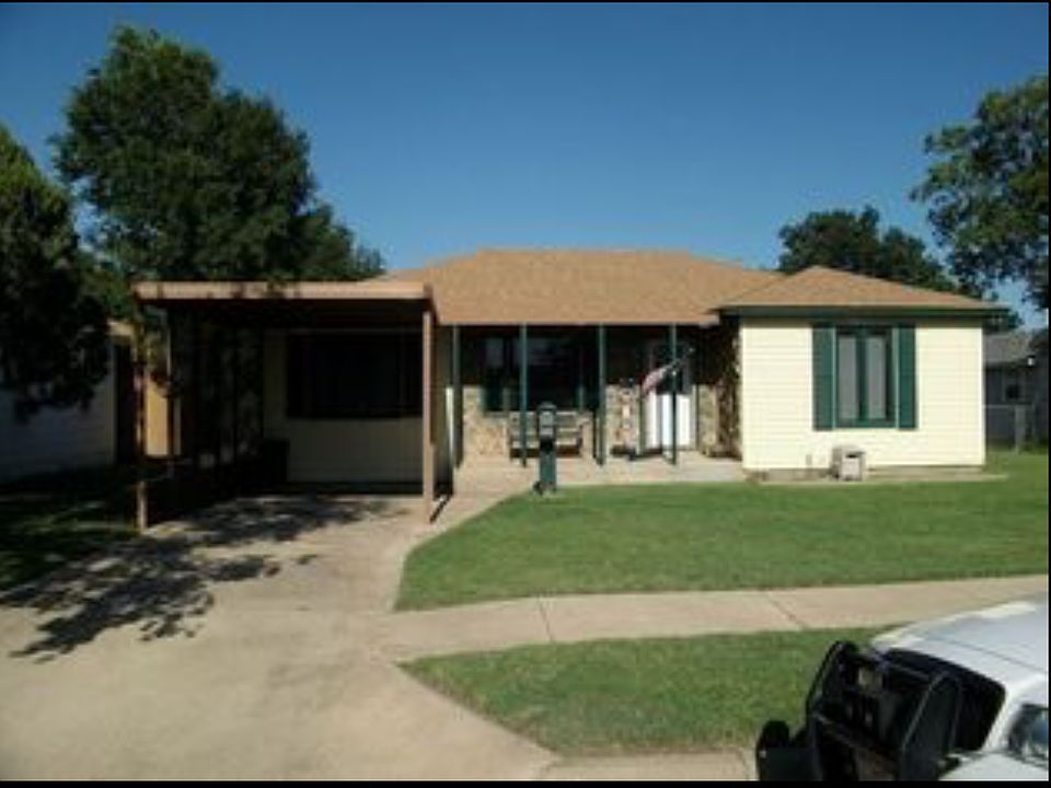 1st image of 1820 Coffee St