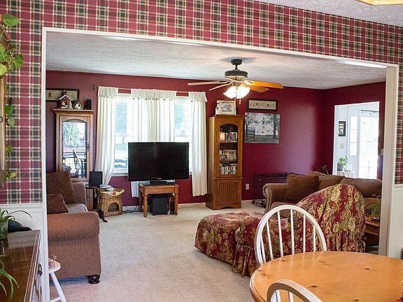 5th image of 4528 Mountain View Dr