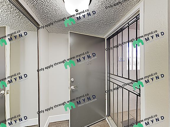 2nd image of 1027 35th Ave APT 26