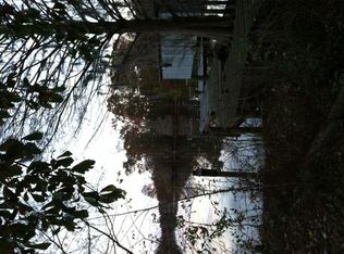 232 Roosevelt Dr, Eutawville, SC 29048