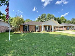 12918 Rambling Oaks Ave, Baton Rouge, LA 70818