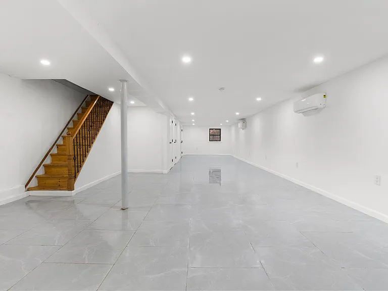 192 Weirfield St #2 — Photo 15
