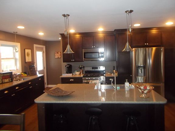 2nd image of 181 Columbia Dr