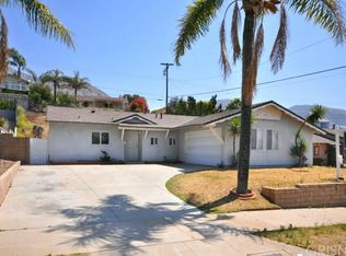 13768 Simshaw Ave, Sylmar, CA 91342