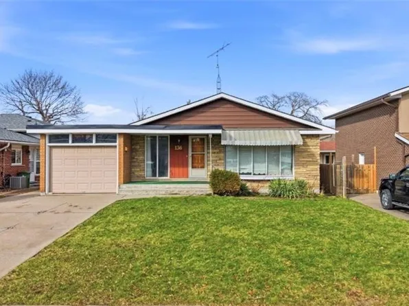 136 Cromwell Cres, Hamilton, ON L8G 2G2