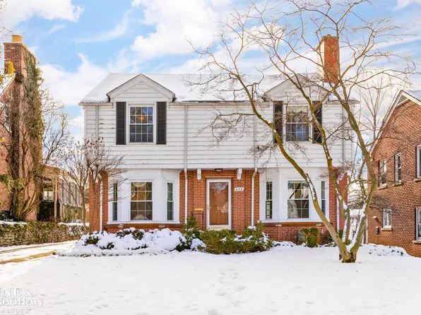 245 Kenwood Ct, Grosse Pointe Farms, MI 48236