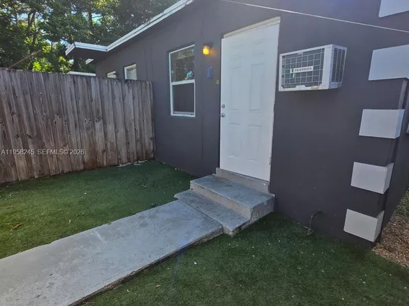 426 NW 14th Ave APT 8, Fort Lauderdale, FL 33311