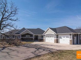 1290 Judd Rd, Oregon, WI 53575