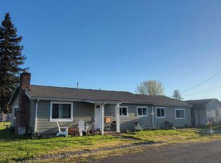 425 Boat Landing St, Independence, OR