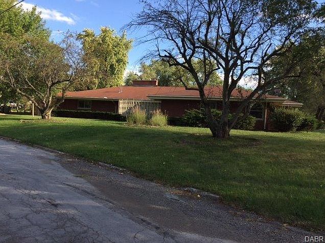 2nd image of 1018 Heather Dr